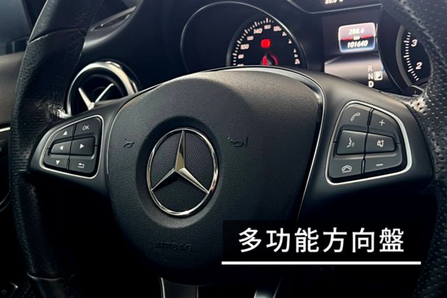 倒車顯影/盲點偵測/定速巡航/倒車雷達/全景天窗/雙前座電動椅  第4張相片