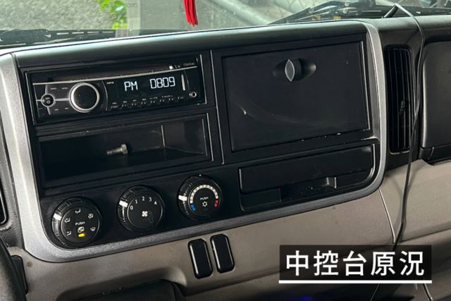 長軸14呎/雙缸尾門/前後紀錄器/手排/柴油  第3張相片