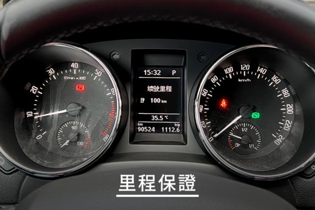 多功能車機/方向盤快控建/後座出風口/倒車顯影/衛星導航/行車紀錄器  第2張相片