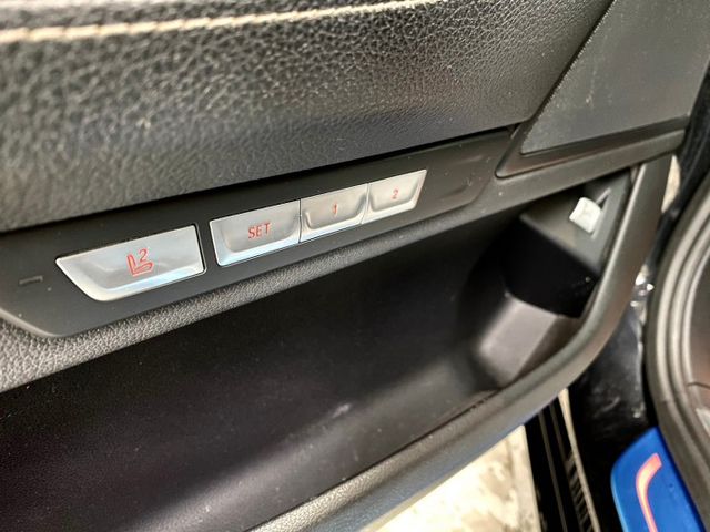 2016 總代理730I 2.0 LED頭燈 天窗 盲點 後座電動調整 IKEY 摸門 電吸門 智慧型鑰匙 電尾門  第15張相片