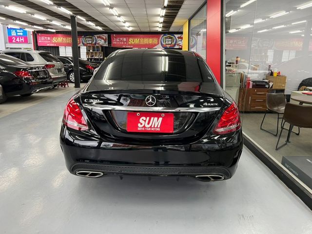 2014 C300 AMG 4MATIC IKEY 摸門 全景 柏林 盲點 記憶座椅 19吋鋁圈  第3張相片