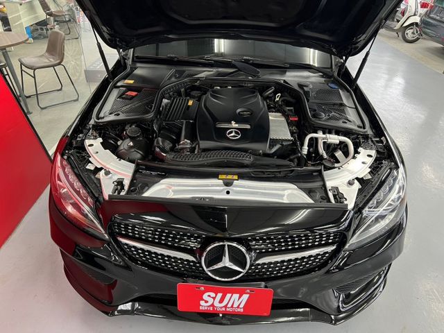 2014 C300 AMG 4MATIC IKEY 摸門 全景 柏林 盲點 記憶座椅 19吋鋁圈  第7張相片