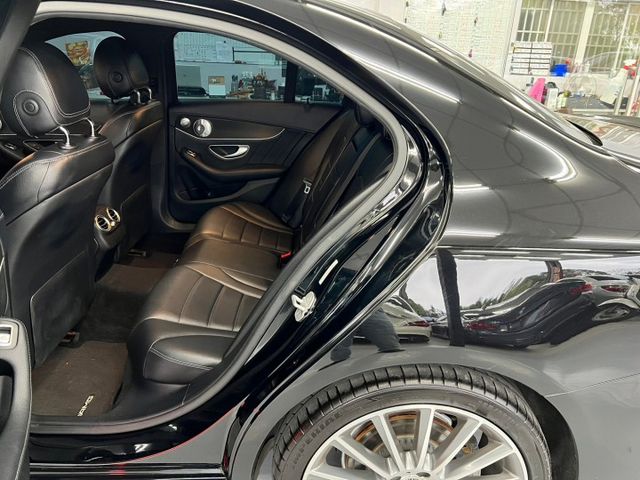 2014 C300 AMG 4MATIC IKEY 摸門 全景 柏林 盲點 記憶座椅 19吋鋁圈  第11張相片