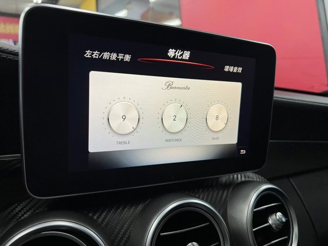 2014 C300 AMG 4MATIC IKEY 摸門 全景 柏林 盲點 記憶座椅 19吋鋁圈  第14張相片