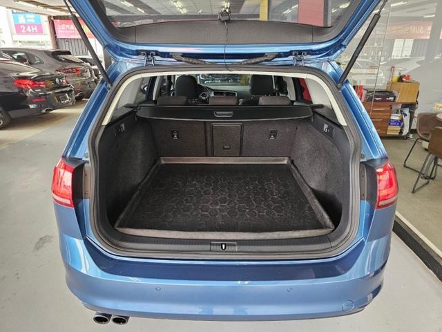 2014年福斯 GOLF 1.4 一手車 旅行車 免鑰匙 全景天窗 後座出風口 ISOFIX SRS  第4張相片