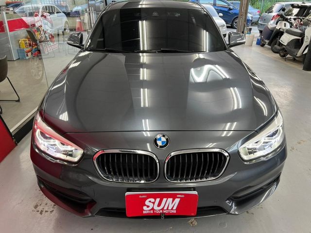 2017 BMW 118I 小改款1.5 車道偏離警示 車道維持輔助 ikey 摸門 自動煞停AEB 倒車影像 後座出風  第6張相片