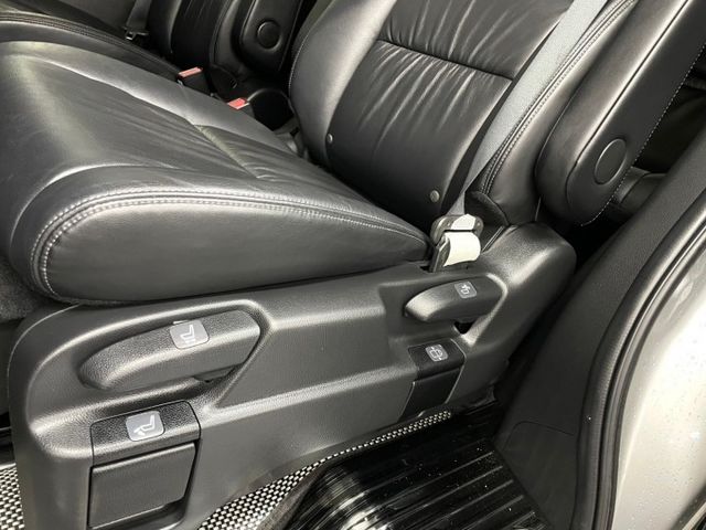 2017 HODNA ODYSSEY 2.4 APEX 實跑10萬 360環景 IKEY 恆溫 盲點 電尾門 電動滑門  第14張相片