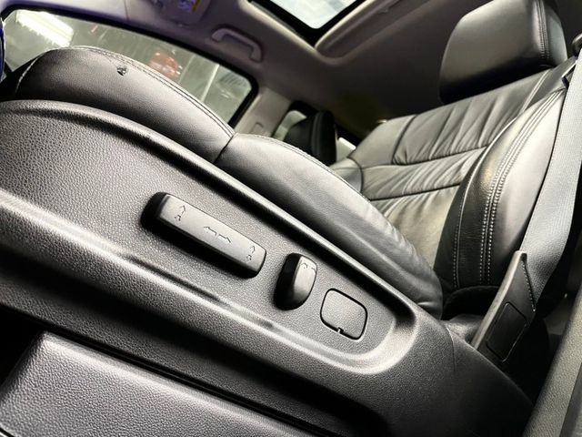 2017 HODNA ODYSSEY 2.4 APEX 實跑10萬 360環景 IKEY 恆溫 盲點 電尾門 電動滑門  第16張相片