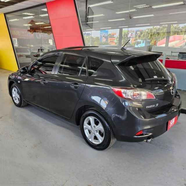 2014 MAZDA 3 1.6 一手女用 天窗 倒車影像 數位電視 導航 電折後視鏡 ISOFIX 方向盤快控鍵  第2張相片