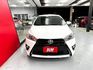 2017 TOYOTA YARIS 豪華運動版 摸門 IKEY 倒車影像 導航 恆溫 數位電視 抬頭顯示  第3張縮圖