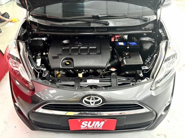 2018 Toyota Sienta 7人座 豪華 摸門 ikey 抬頭顯示 倒車顯影 導航 isofix 定速 恆溫  第5張相片