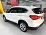 2019 BMW X1 sDrive18i領航版 摸門 IKEY 電動座椅 雙區恆溫 倒車顯影 電尾門 導航  第2張縮圖