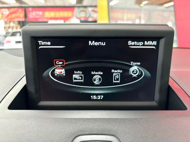 2015 Audi A1(NEW) 30 TFSI 一手女用 行車紀錄器 ISOFIX 織布座椅 電動窗防夾功能  第11張相片