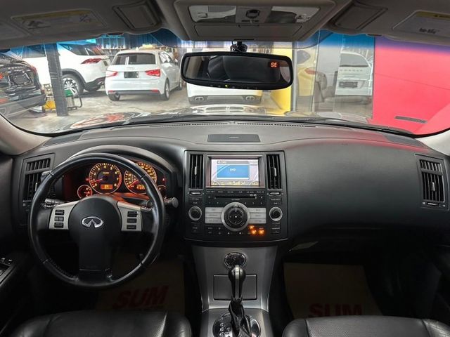 2007 Infiniti FX 35 4WD 280P IKYE 天窗 雙電動座椅 6SRS ISOFIX 雙區恆溫  第6張相片