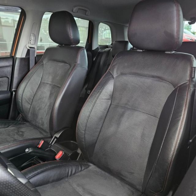 2017 SUZUKI VITARA 1.4日本原裝進口 IKEY 摸門 定速 恆溫 ISOFIX 方向盤快控  第11張相片