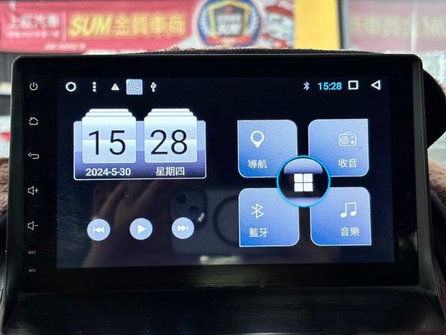 2018 FIESTA 運動型 1.0 省稅金 摸門 IKEY 導航 倒車顯影 抬頭顯示器 恆溫 行車紀錄器  第12張相片