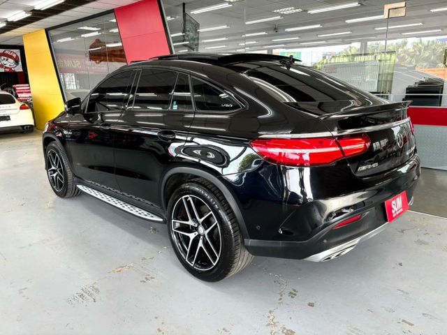 2016 GLE450 AMG Coupe 3.0T 總代理 導航 電動記憶座椅 電尾門 環景 恆溫 IKEY 定速  第2張相片