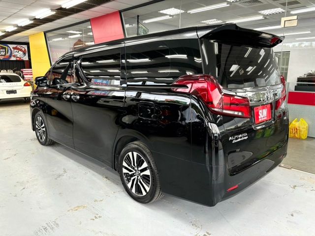 2019 Toyota Alphard Executive Lounge 3.5 7人座 全景天窗 電尾門 電動側滑門  第2張相片