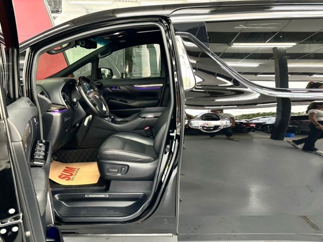 2019 Toyota Alphard Executive Lounge 3.5 7人座 全景天窗 電尾門 電動側滑門  第9張相片
