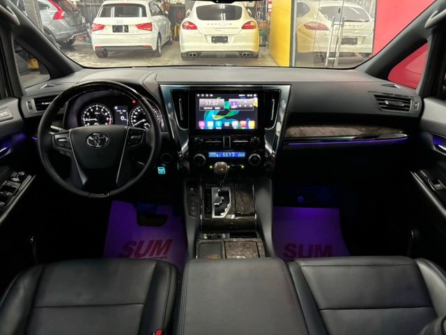 2019 Toyota Alphard Executive Lounge 3.5 7人座 全景天窗 電尾門 電動側滑門  第11張相片