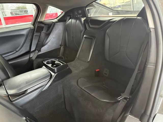2016式 BMW I8僅跑7萬 H/K ACC 電熱椅 倒車顯影 360度環景 20吋圈 中文導航 抬顯 雷射頭燈  第8張相片