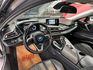 2016式 BMW I8僅跑7萬 H/K ACC 電熱椅 倒車顯影 360度環景 20吋圈 中文導航 抬顯 雷射頭燈  第9張縮圖