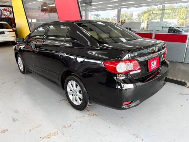 2011 TOYOTA ALTIS E 經典款 電折 定速 恆溫 抬顯 前後雷達 胎壓偵測  第2張相片