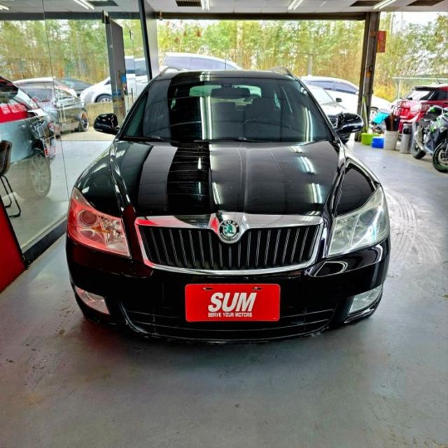 2012 Skoda Octavia Combi 1.8 TSI 安卓機 電折 循跡防滑 ISOFIX  第3張相片