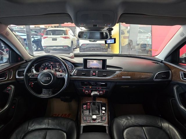 2011 AUDI A6 IKEY 摸門 盲點 電折 天窗 後座出風口 倒車影像  第6張相片