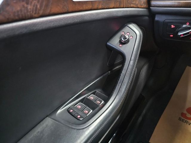 2011 AUDI A6 IKEY 摸門 盲點 電折 天窗 後座出風口 倒車影像  第14張相片