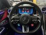 2023 BENZ C43 日規滿配  僅跑1.7萬 選配全景 多光束頭燈 冷熱通風椅 紅黑內裝 抬顯  第14張縮圖