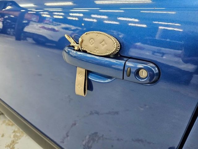 2016 NISSAN LIVINA 頂級 IKEY 摸門 恆溫 電折 安卓機 導航 倒車影像 小車大空間省油省稅金  第19張相片