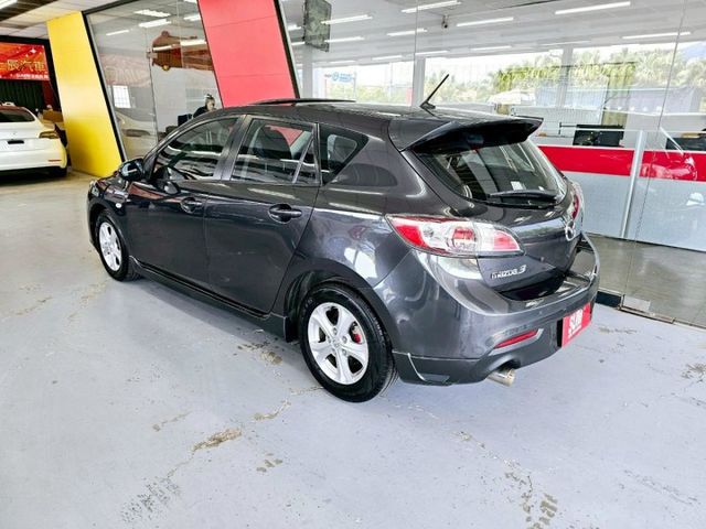 2012 MAZDA3 1.6僅跑14萬 螢幕 導航 行車紀錄器 天窗 方向盤控制  第2張相片