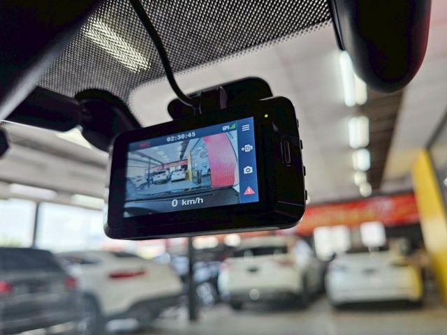 2012 MAZDA3 1.6僅跑14萬 螢幕 導航 行車紀錄器 天窗 方向盤控制  第16張相片