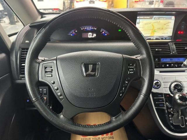 2013 LUXGEN MPV 僅跑6萬 全網最低里程 IKEY 360 雙邊電動門 JBL 天窗 電動座椅  第12張相片