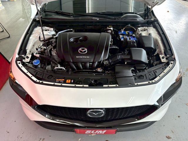 2021 MAZDA3 一手僅跑5萬 原廠保養 摸門 恆溫 盲點 ACC AEB ISOFIX 倒車影像  第5張相片