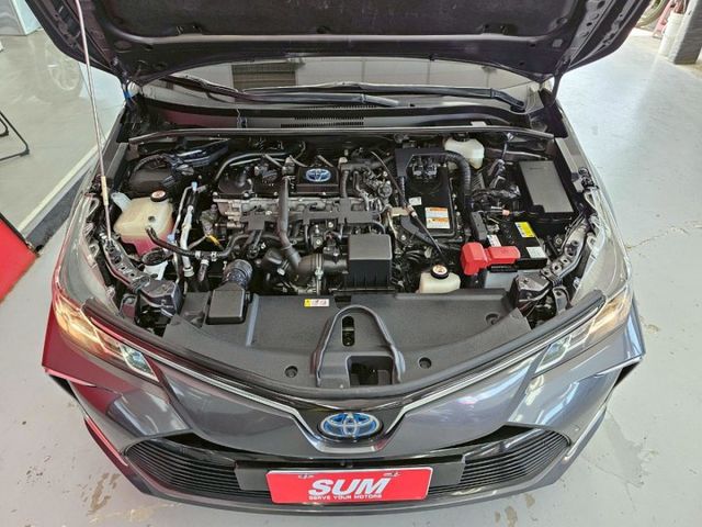 2019 TOYOTA ALTIS 尊爵 IKEY 摸門 恆溫 ACC AEB 盲點 倒車影像 胎壓偵測  第5張相片