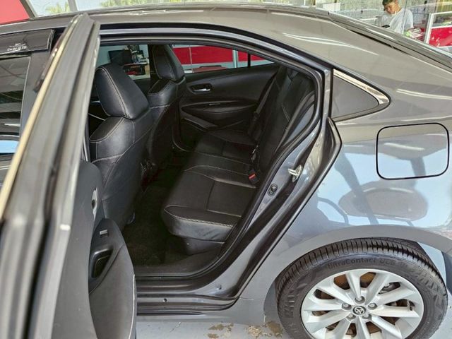 2019 TOYOTA ALTIS 尊爵 IKEY 摸門 恆溫 ACC AEB 盲點 倒車影像 胎壓偵測  第8張相片