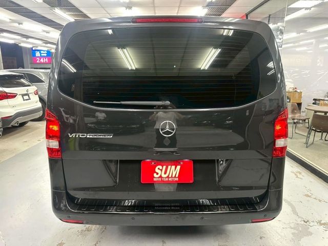 2020 BENZ VITO 箱型商旅車 實跑11萬 安卓機 倒車影像 導航  第4張相片