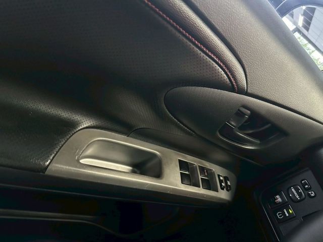2013 TOYOTA WISH E版 絕版經典好車 恆溫 抬顯 螢幕 ISOFIX 行車紀錄器  第17張相片