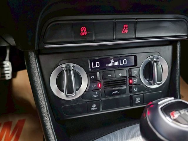 2015 AUDI Q3 僅跑12萬 恆溫 定速 電動座椅 摸門 KW V3避震 BREMBO卡鉗  第18張相片