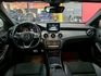 2017 BENZ GLA180 AMG 總代理 電折 記憶座椅 定速 後座出風口  第6張縮圖