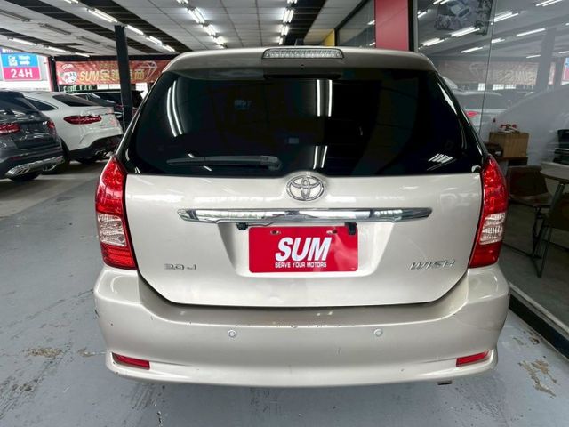 2005 TOYOTA WISH 電折 恆溫 安卓機 倒車影像 7人座 載貨載人兩相宜  第4張相片