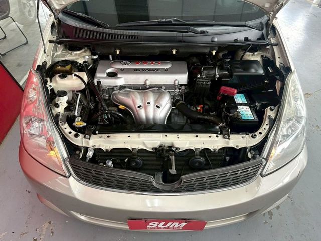 2005 TOYOTA WISH 電折 恆溫 安卓機 倒車影像 7人座 載貨載人兩相宜  第5張相片