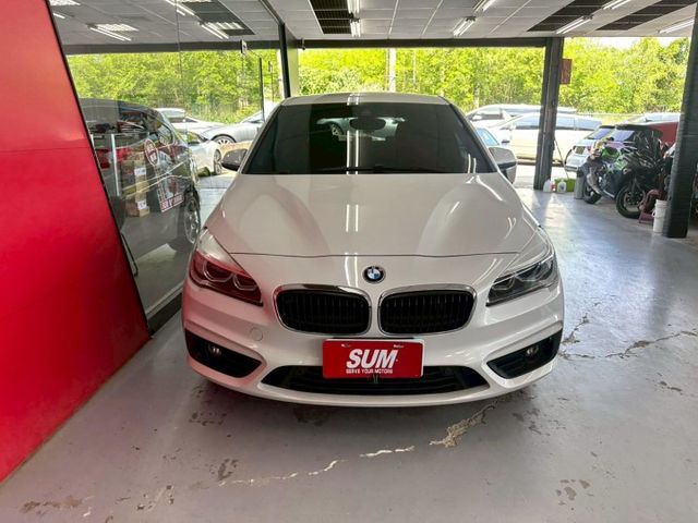 2017 BMW 218D 總代理 僅跑11萬 電折 恆溫 定速倒車影像 電尾門  第3張相片