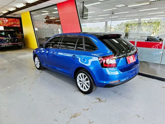 2018 SKODA RAPID 1.4 全景 定速 ISOFI 循跡防滑系統 電子後視鏡  第2張相片