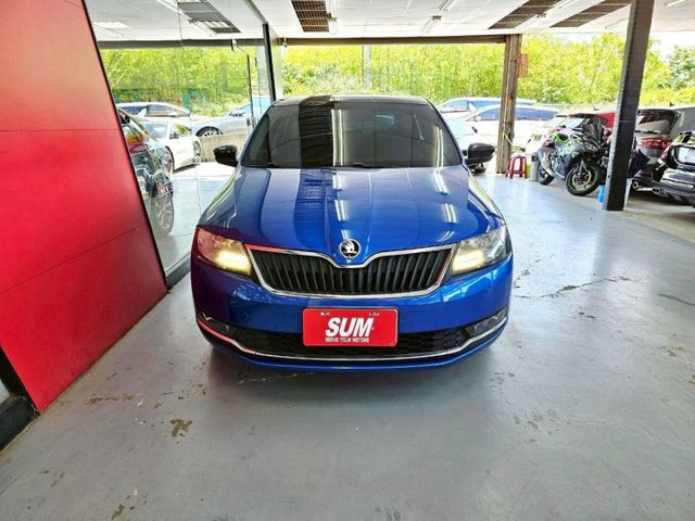 2018 SKODA RAPID 1.4 全景 定速 ISOFI 循跡防滑系統 電子後視鏡  第3張相片