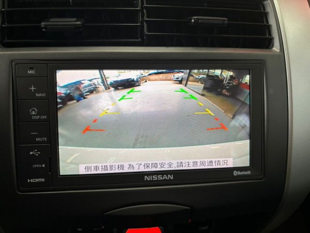 2019 NISSAN LIVINA 旗艦版 僅跑7萬 車頂架 恆溫 倒車影像 IKEY 摸門 盲點 行車紀錄器  第14張相片