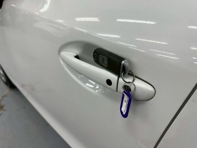 2015 MAZDA3 旗艦版 IKEY 恆溫 抬顯 盲點 定速 方向盤控制 電折  第19張相片