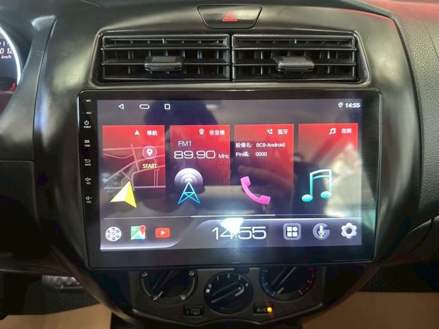 2015 NISSAN LIVINA 1.6僅跑12萬 安卓機 倒車影像 螢幕 小車大空間  第12張相片
